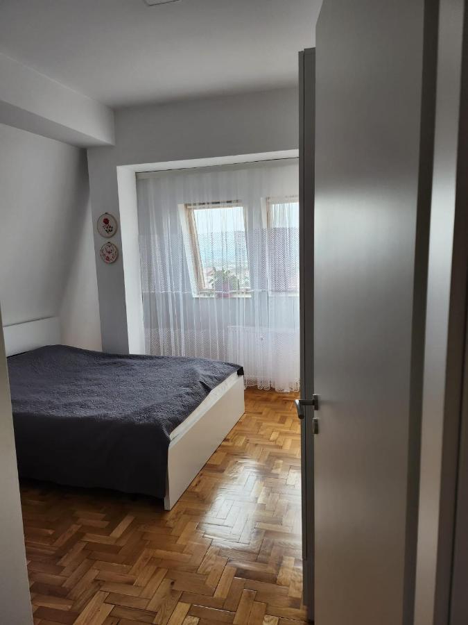 One Bedroom Apartment - Close The City Center! Prishtina 프리슈티나 외부 사진